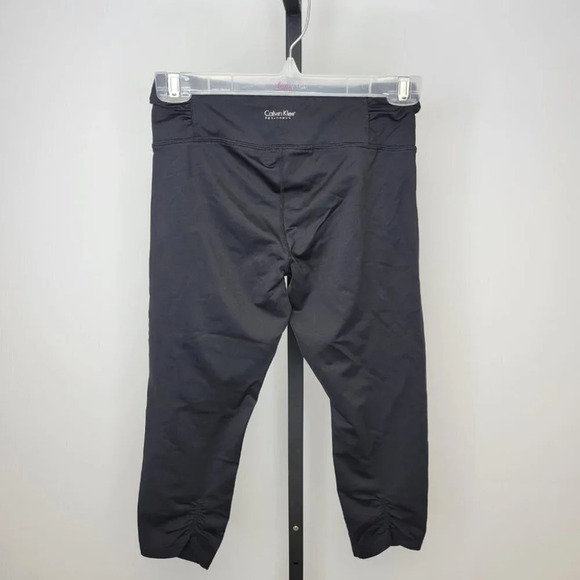 Calvin  Klein Performance Ruched Crops - Picture 3 of 4